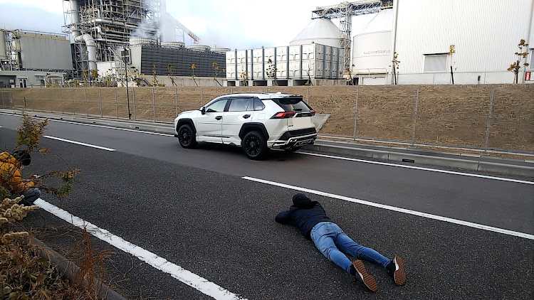 RAV4のことよろ❤️・最寄りのローション・写活📸・一眼レフ・撮影者を撮る(笑)に関するカスタム事例の投稿画像18枚目