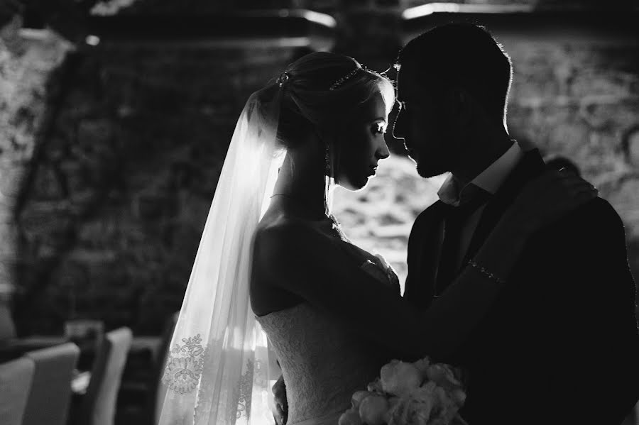 Bröllopsfotograf Andrey Lysenko (liss). Foto av 1 oktober 2017
