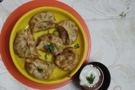 Veg Fried Momos [6 Pieces]