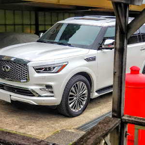 QX80