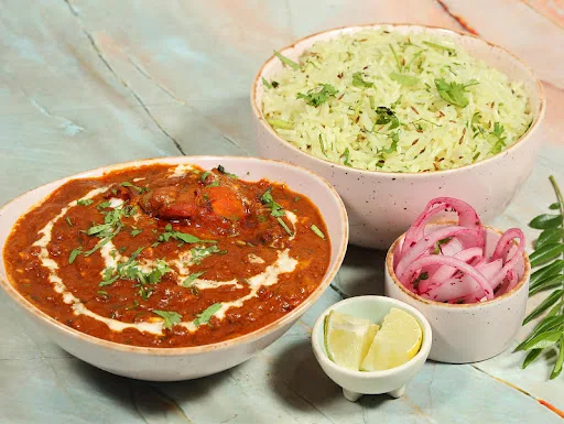 Chicken Tikka Masala [300 Ml] + Jeera Rice [450 Ml] + Salad