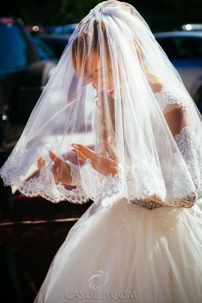 Fotografo di matrimoni Sandro Casuzzi (casuzzifoto). Foto del 12 aprile 2020