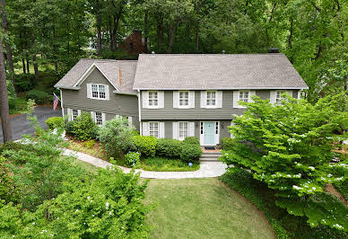 House with garden 1