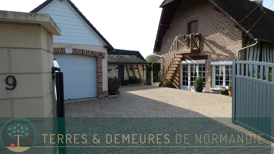 Vente maison 8 pièces 175 m² à Neufchâtel-en-Bray (76270), 299 250 €