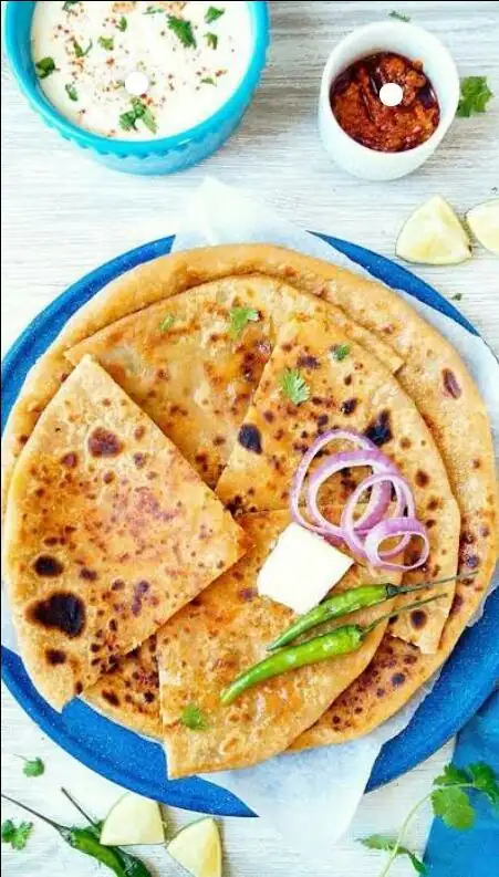 Chilli Paneer Paratha