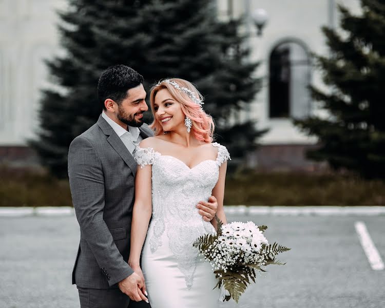 Fotógrafo de bodas Alisheykh Shakhmedov (alisheihphoto). Foto del 14 de julio 2017