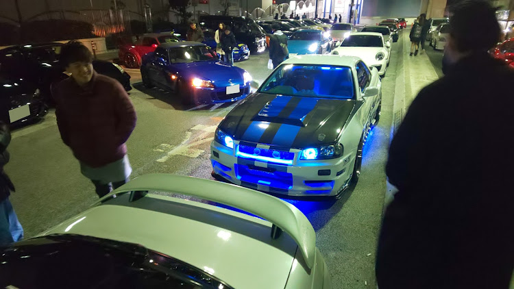 スカイラインのR33・R34・夜遊び・芝浦・一時閉鎖に関するカスタム事例の投稿画像2枚目