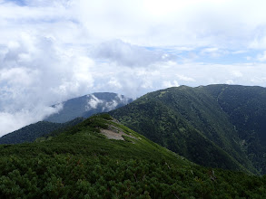 山頂から大滝山