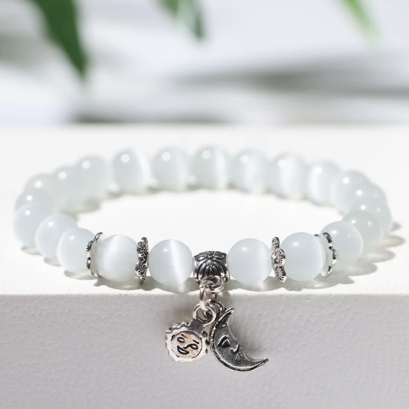 Zoete Kattenoogsteen Armband Mode Liefde Een stijlvol sieraad om liefde te tonen. Perfect als cadeau of voor dagelijks gebruik.