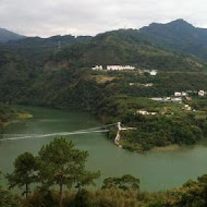 森鄰水岸景觀咖啡館