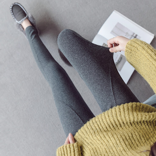 Title 5, Comfortable maternity bottoming pants for every...