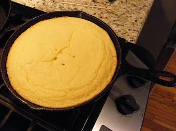 Cast Iron Corn Bread