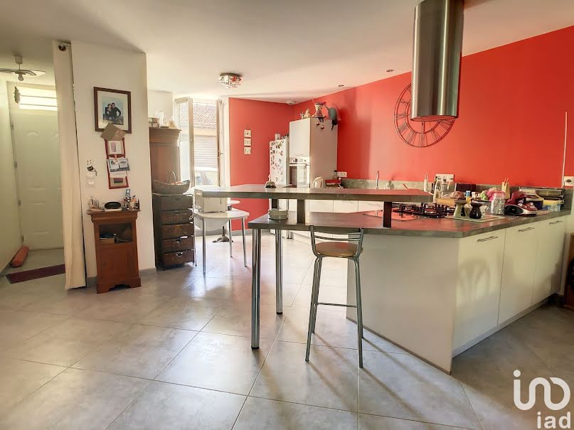 Vente maison 4 pièces 112 m² à Angouleme (16000), 200 001 €