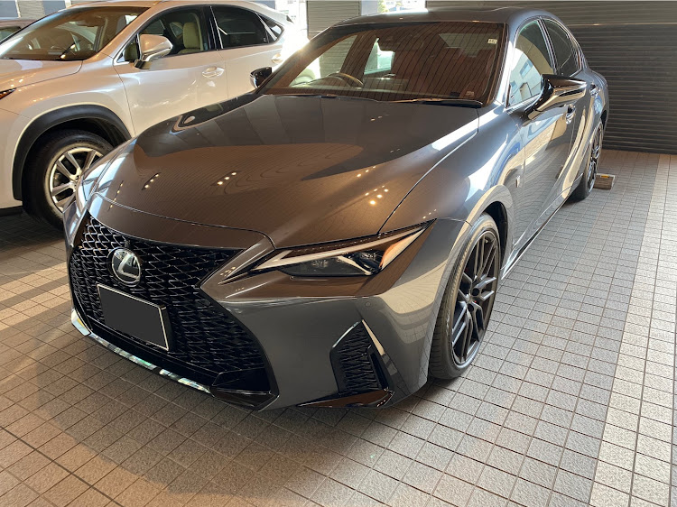 yasu278＠YouTube5000人さんが投稿したYouTubeチャンネル・レクサス・レクサス IS・is300・Ｆスポーツに関するカスタム事例の投稿画像1枚目