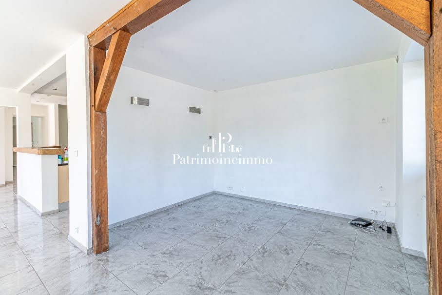 Vente maison 6 pièces 185 m² à Pont-sur-Yonne (89140), 259 000 €