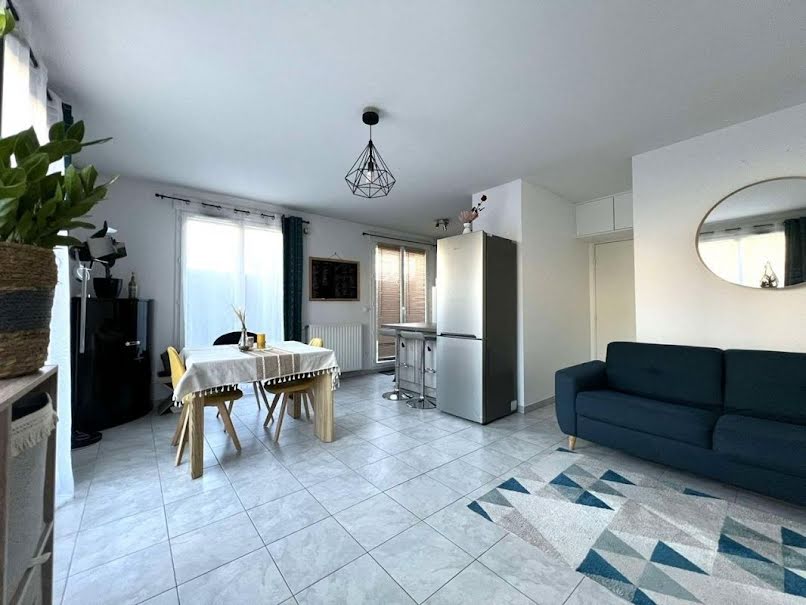 Vente appartement 3 pièces 56 m² à Bretigny-sur-orge (91220), 235 000 €