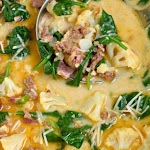 Keto Zuppa Toscana Soup was pinched from <a href="https://www.shugarysweets.com/low-carb-keto-zuppa-toscana-soup-recipe/" target="_blank" rel="noopener">www.shugarysweets.com.</a>