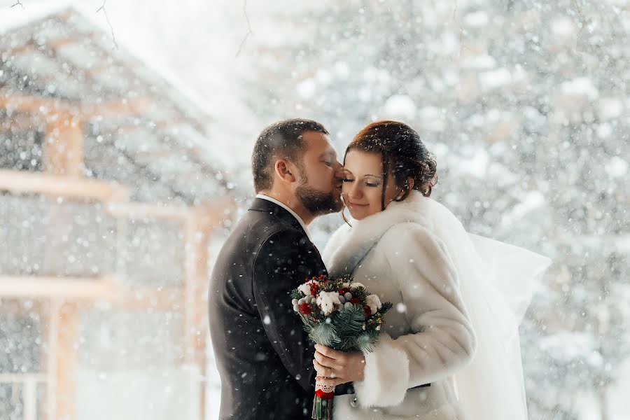 Svatební fotograf Kristina Kondrateva (kondart). Fotografie z 28.dubna 2017