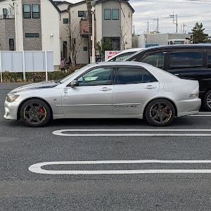 アルテッツァ SXE10