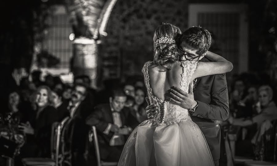 Fotografo di matrimoni Joaquin Carmona (bulbofotografia). Foto del 4 ottobre 2019