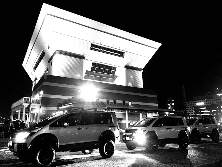 デリカD:5の三菱出莉可D5・横浜Night・豪華客船コラボ・ASUKA Ⅱ・横浜港大さん橋に関するカスタム事例の投稿画像2枚目