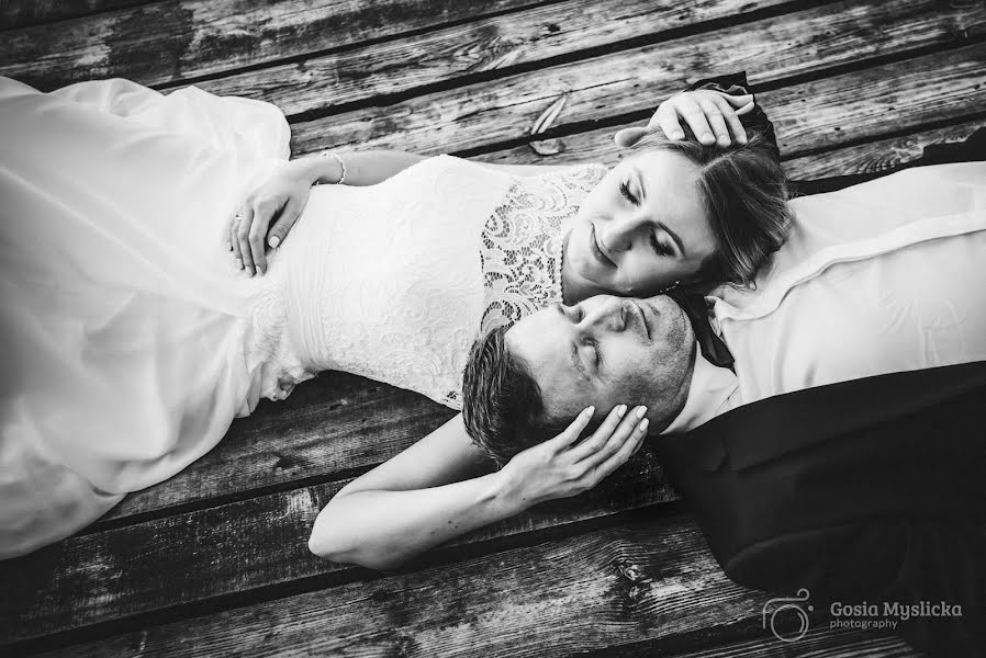 Wedding photographer Gosia Myslicka (gosiamyslicka). Photo of 18 June 2019