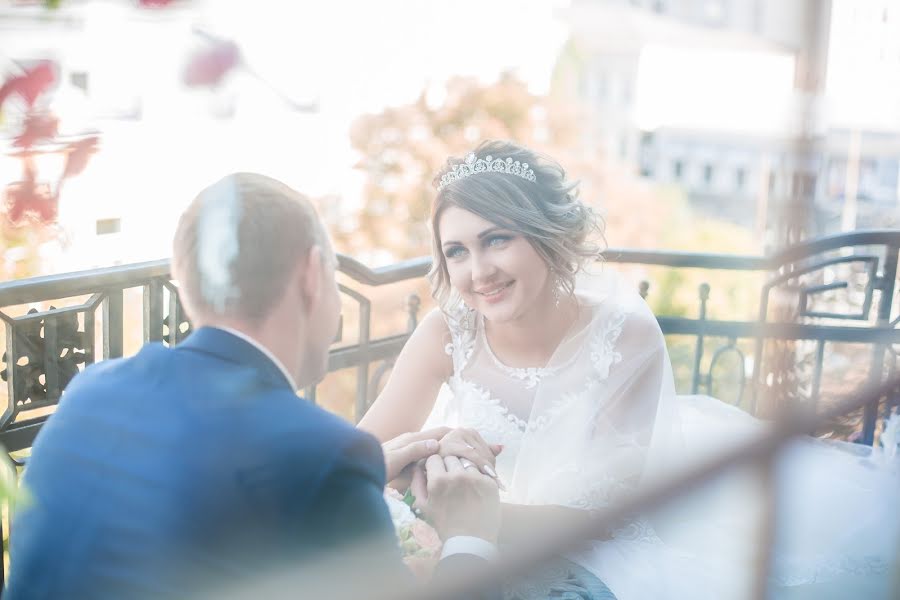 Fotografo di matrimoni Ekaterina Kuzmina (kyzminaekaterin). Foto del 23 settembre 2017