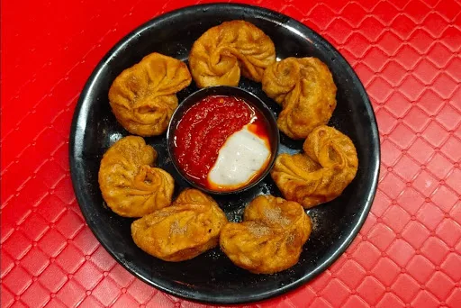 Fried Chilli Paneer Momos