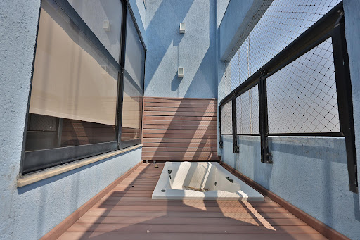 Apartment with terrace and pool 2