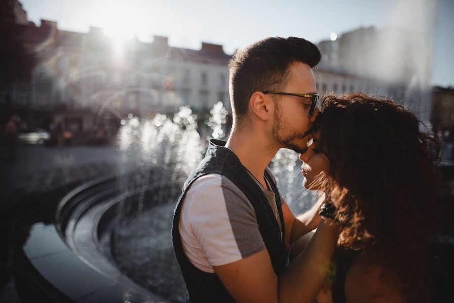 Wedding photographer Yuriy Stebelskiy (blueclover). Photo of 21 September 2016