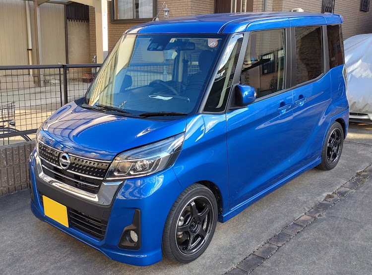 デイズルークスのDIY・N-tec　ステッカーに関するカスタム事例の投稿画像2枚目