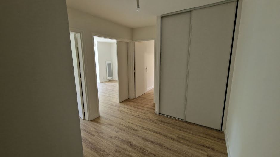 Location  appartement 3 pièces 64.94 m² à Brest (29200), 800 €