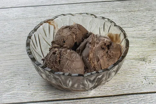 Rich Chocolate Ice Cream