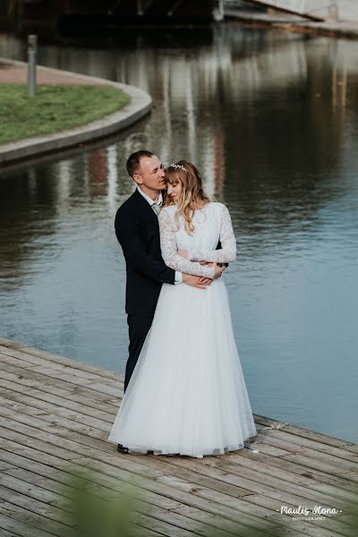 Fotografo di matrimoni Ilona Maulis (maulisilona). Foto del 4 dicembre 2019