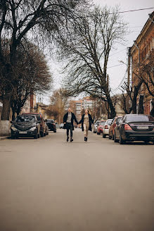 Fotógrafo de casamento Yuliya Karabanova (karabanka92). Foto de 19 de abril 2021