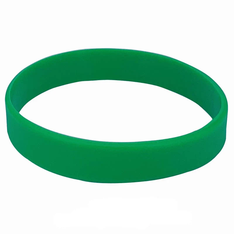 Pulsera de silicona de color sólido con apertura, cómoda y duradera, ideal para uso diario y actividades deportivas, fácil de usar.