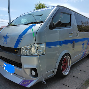 ハイエースバン KDH206V