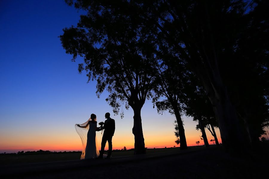 Fotógrafo de casamento Alessandro Spagnolo (fotospagnolonovo). Foto de 14 de agosto 2017