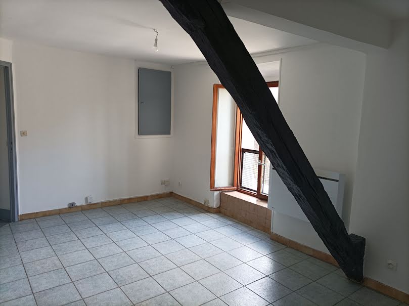 Location  appartement 3 pièces 49.17 m² à Nevers (58000), 450 €
