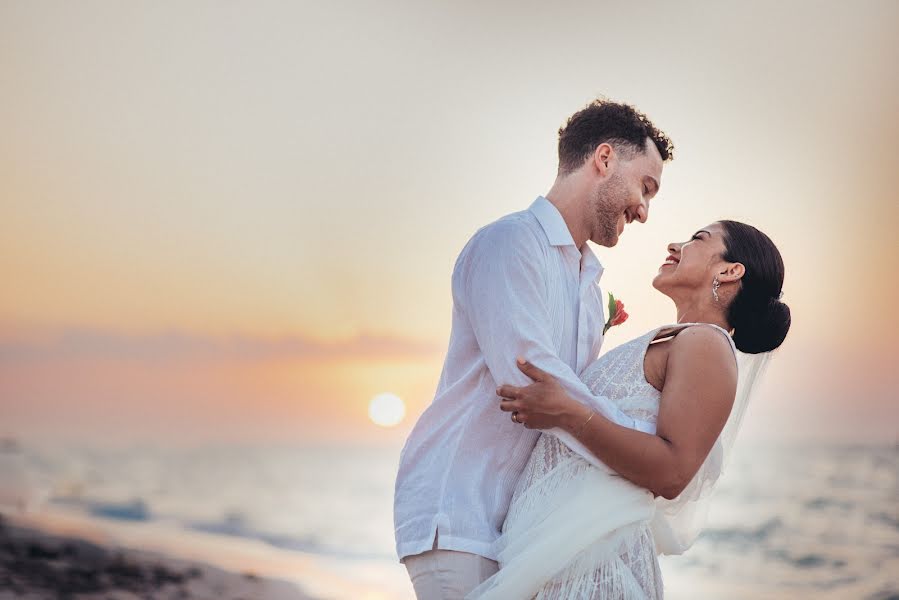 Fotografo di matrimoni Oscar Rivero (orivero). Foto del 12 marzo