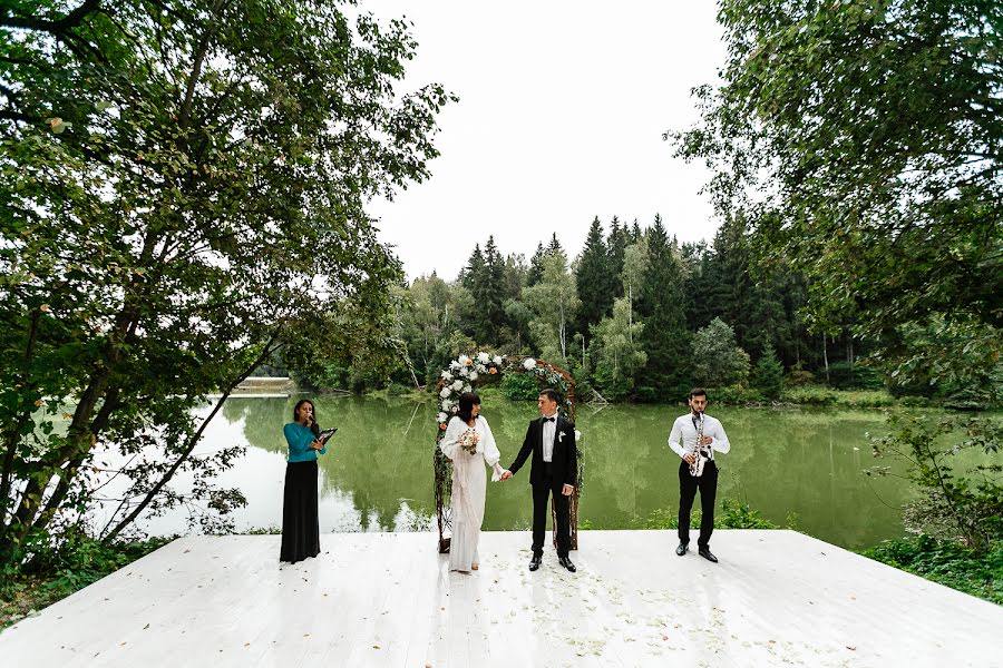 Fotografo di matrimoni Elena Zaschitina (photolenza). Foto del 17 settembre 2015