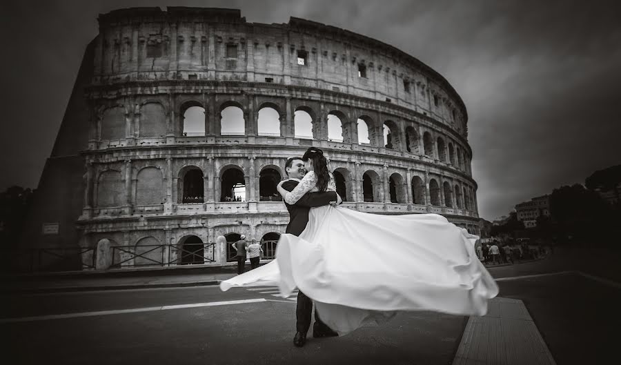 Fotografo di matrimoni Adriatik Berdaku (adriatikberdaku). Foto del 5 dicembre 2016