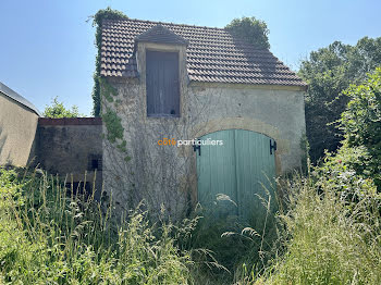 maison à Ainay-le-Vieil (18)