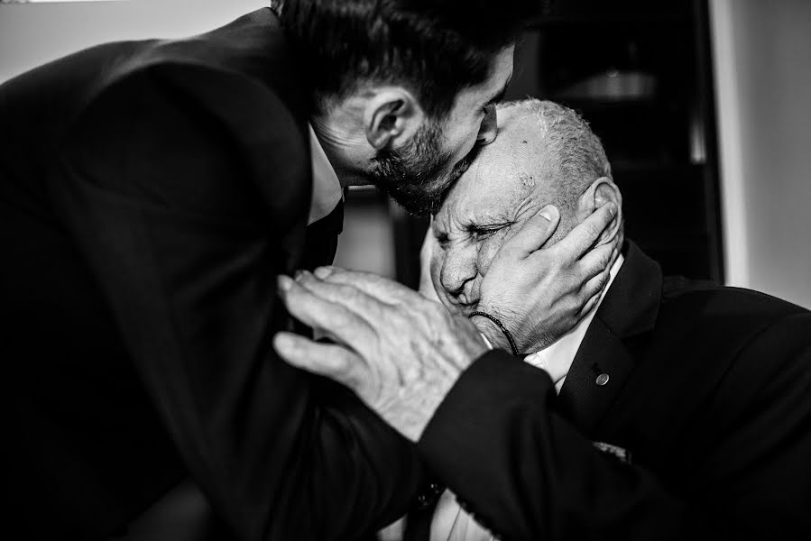 Fotógrafo de casamento Marius Stoian (stoian). Foto de 26 de maio 2019