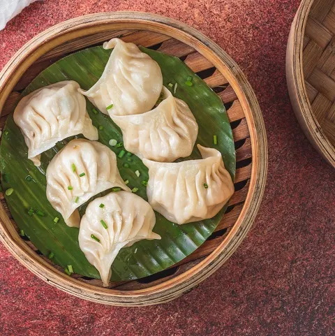 Pork Momo (Steamed) (8 Pcs)