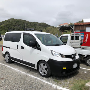 NV200バネット