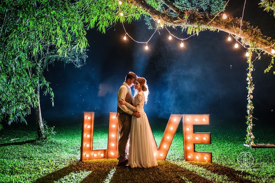 Fotógrafo de casamento Diego Simas (diegosimas). Foto de 10 de maio 2019