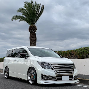エルグランド PE52