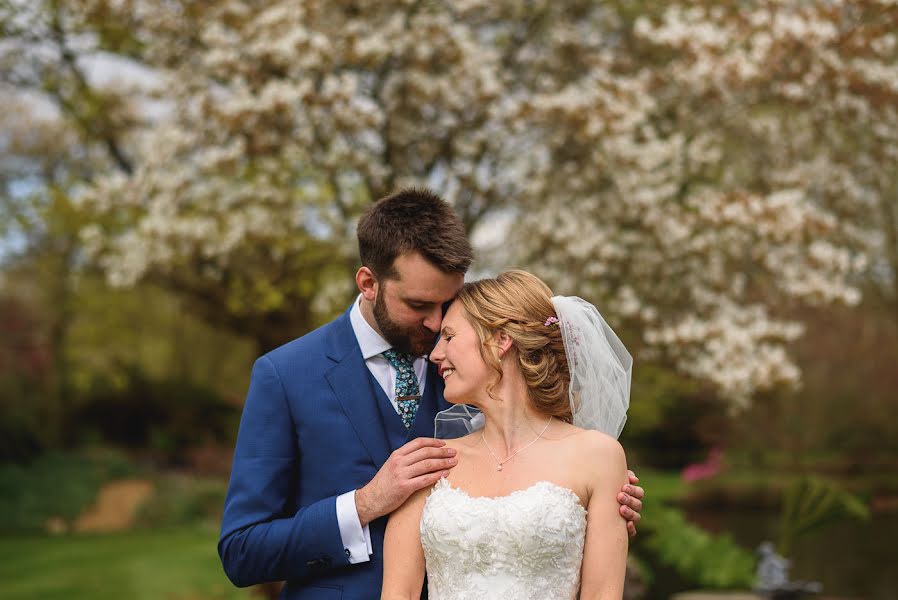 Kāzu fotogrāfs Guy Collier (guycollierphoto). Fotogrāfija: 2. jūlijs 2019