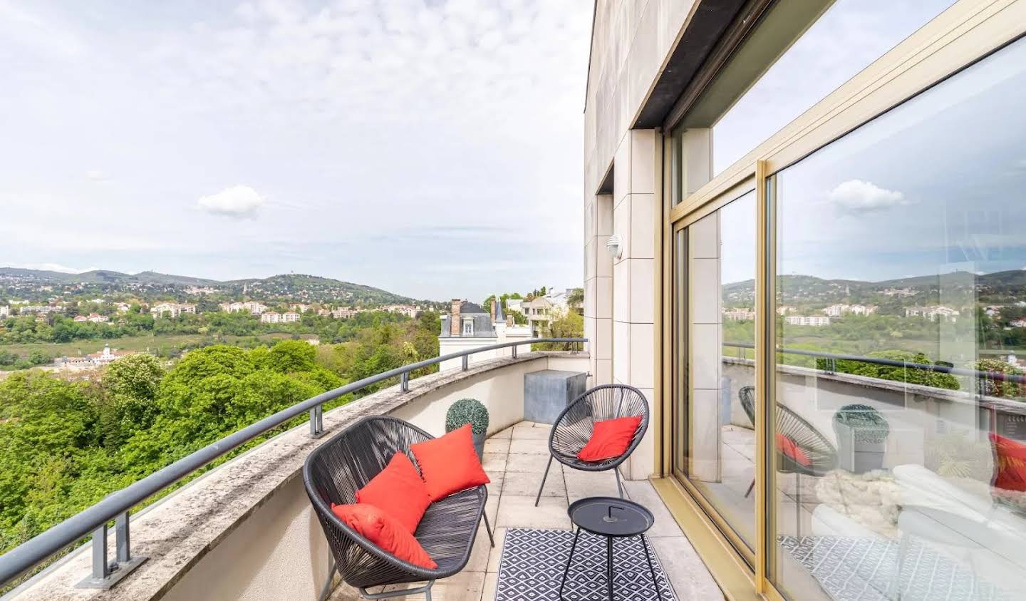 Apartment with terrace Caluire-et-Cuire